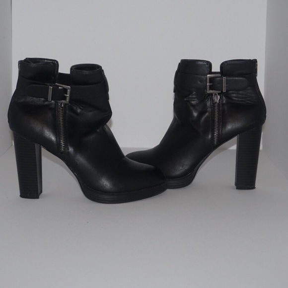 Black Forever 21 Boot Heels - Picture 3 of 4